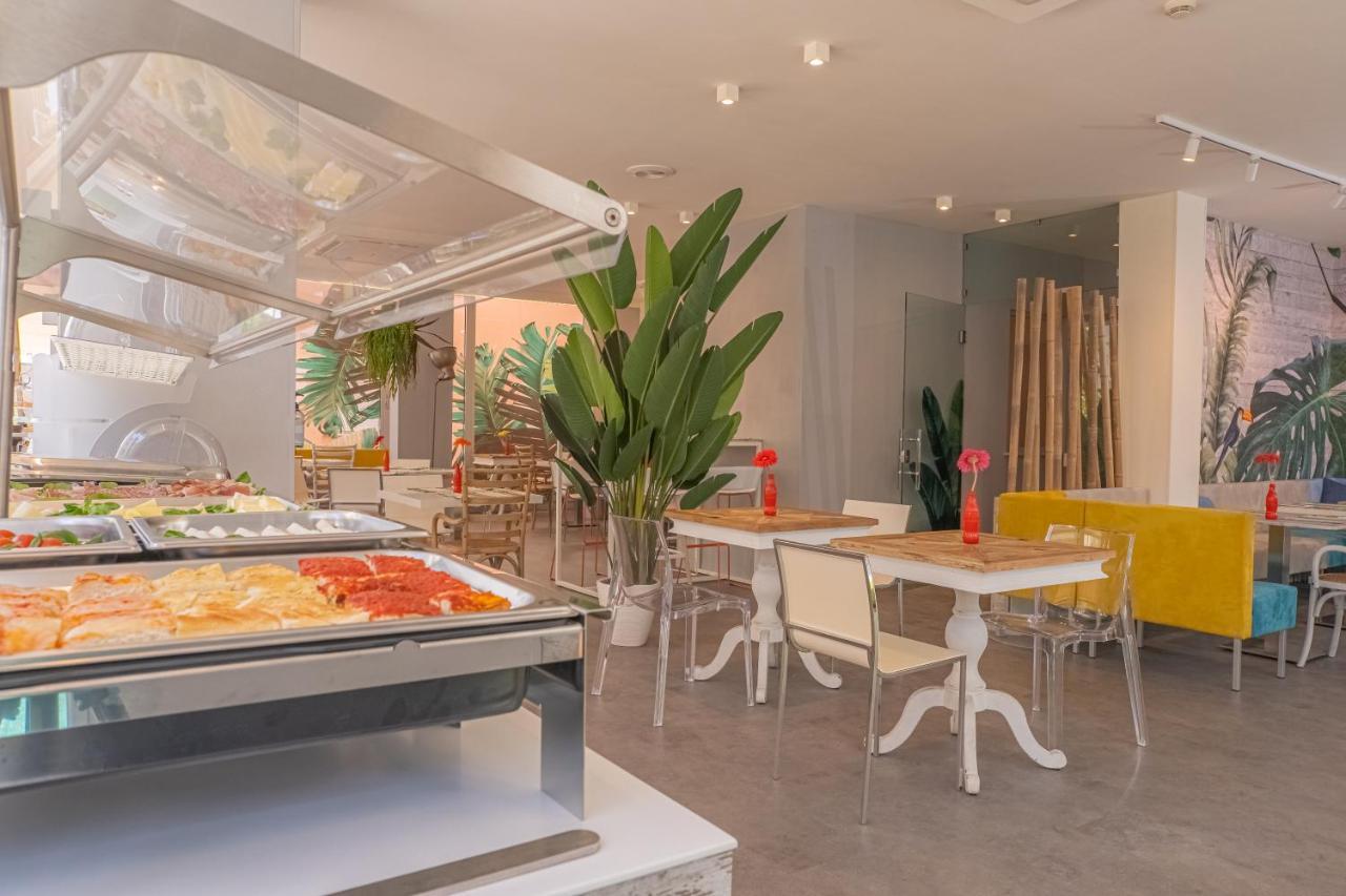 Design Hotel Astra B&B Misano Adriatico Εξωτερικό φωτογραφία