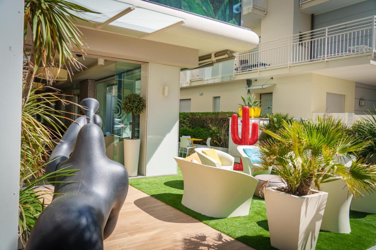Design Hotel Astra B&B Misano Adriatico Εξωτερικό φωτογραφία