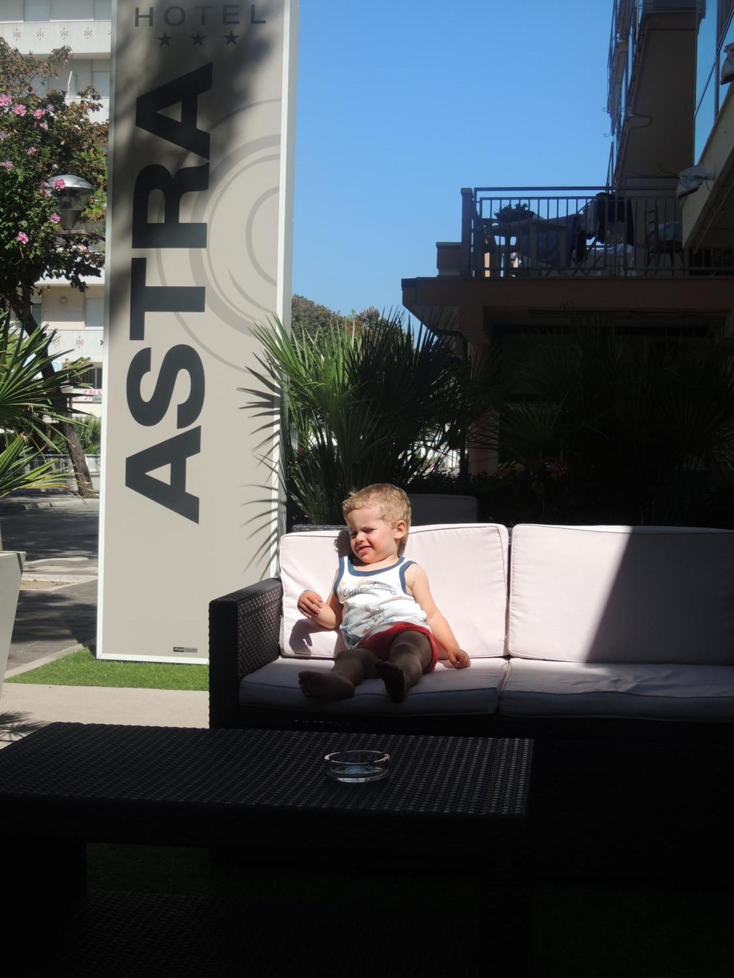 Design Hotel Astra B&B Misano Adriatico Εξωτερικό φωτογραφία