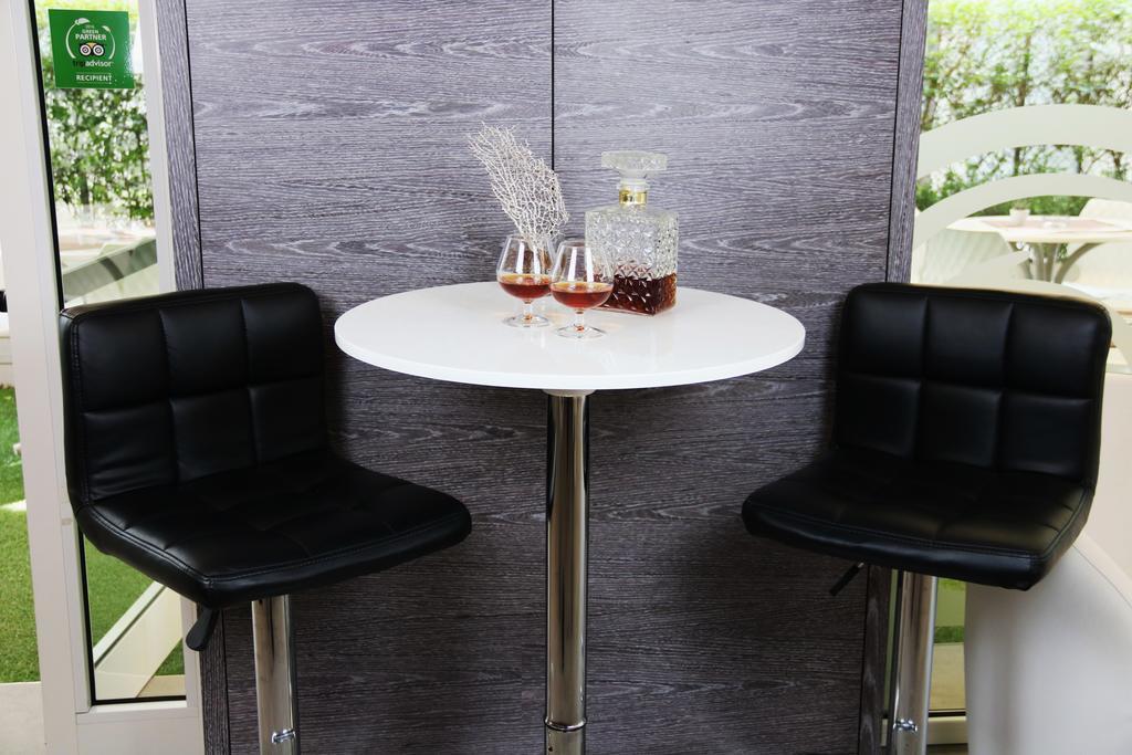 Design Hotel Astra B&B Misano Adriatico Εξωτερικό φωτογραφία
